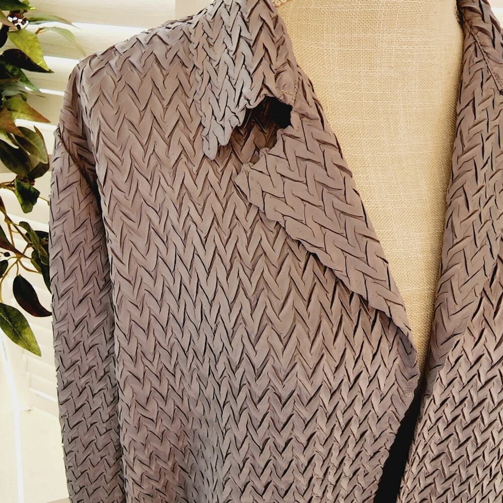 CHICOS GRAY MULTI RIPPLE POLYESTER JACKET SIZE 2(L) - Picture 3 of 8
